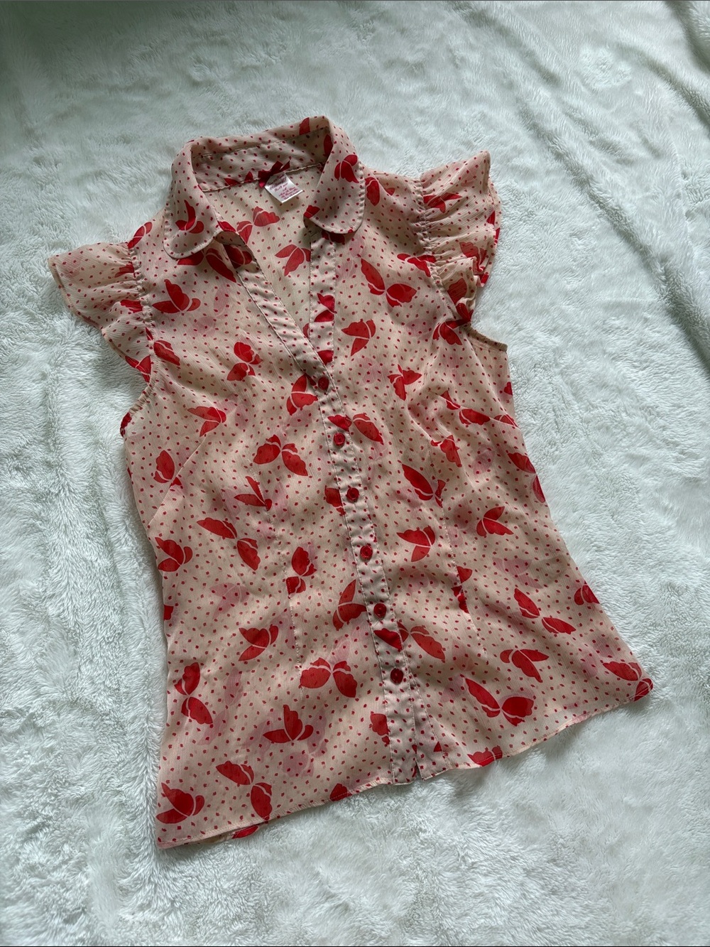 Vintage Red and Pink Button Up Patterned Blouse with Ruched Sleeves